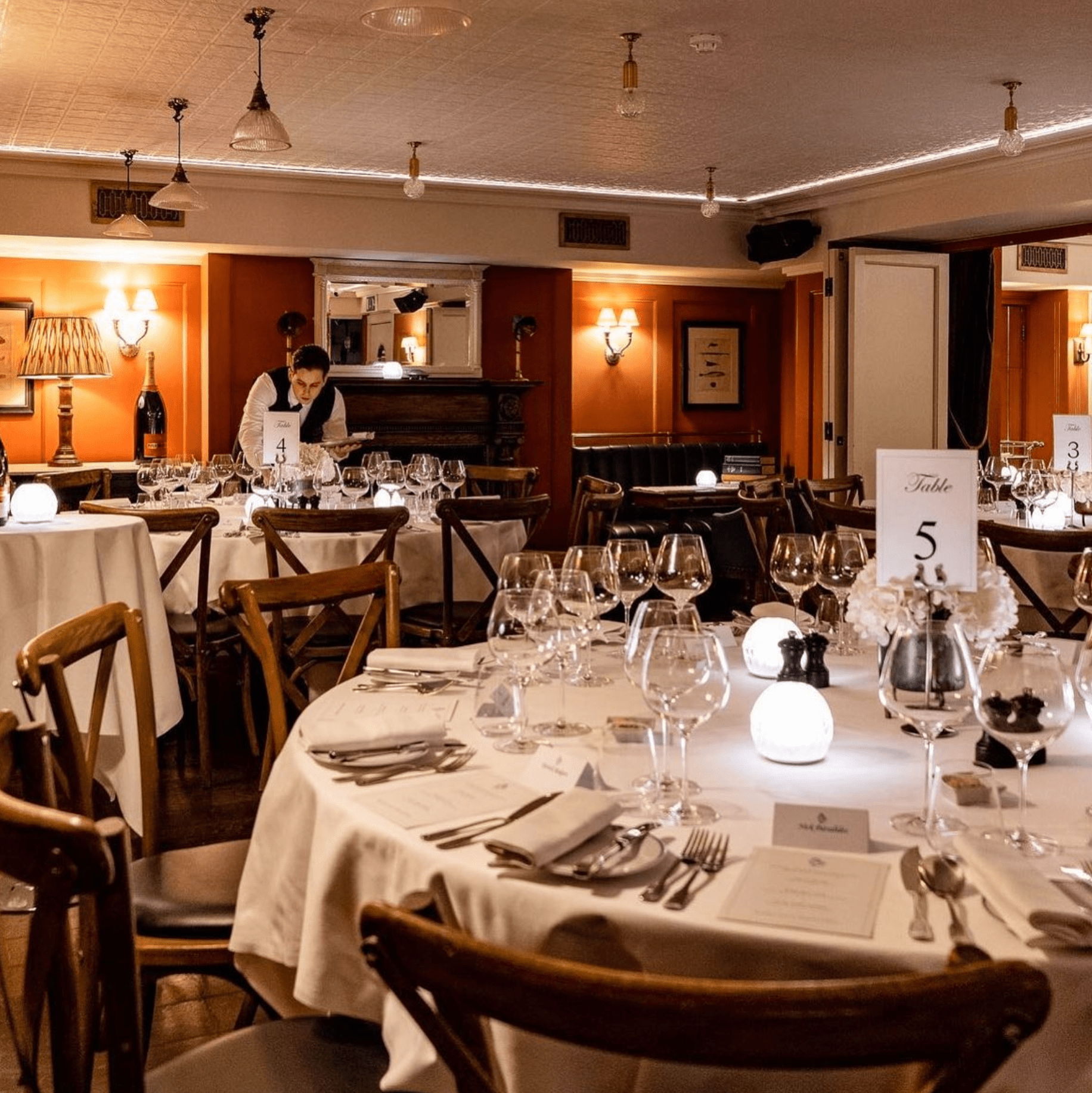 Cordless Table Lamps at Bentleys Oyster Bar & Grill by Insight Cordless Lighting