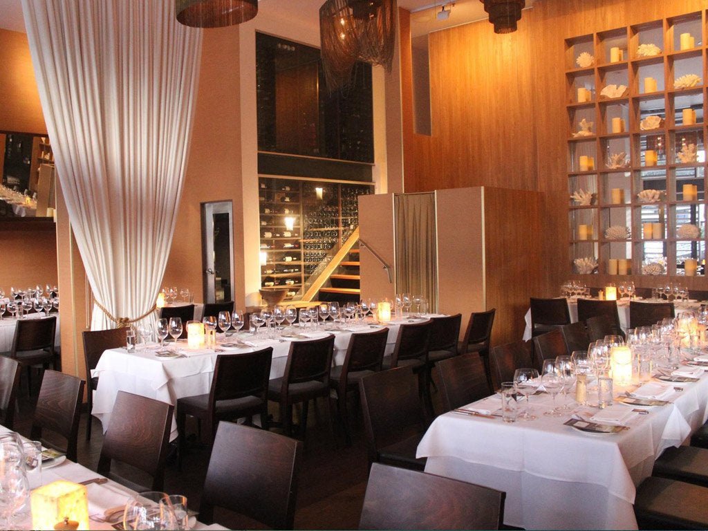 Restaurant_Bar_Table Lighting_Cordless_Rechargeable_Lamp_Battery_Operated_Outdoor_Lamp_LED_Wireless_Lamp_Insight Cordless Lighting