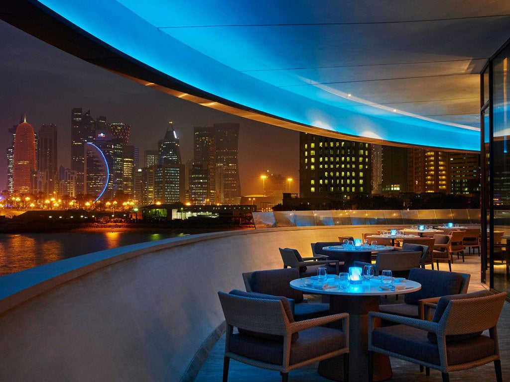 Restaurant_Bar_Table Lighting_Cordless_Rechargeable_Lamp_Battery_Operated_Outdoor_Lamp_LED_Wireless_Lamp_Insight Cordless Lighting