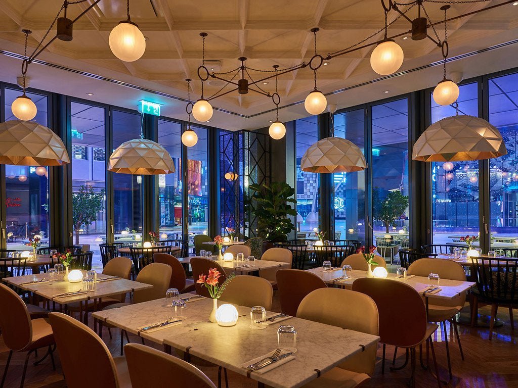 Restaurant_Bar_Table Lighting_Cordless_Rechargeable_Lamp_Battery_Operated_Outdoor_Lamp_LED_Wireless_Lamp_Insight Cordless Lighting